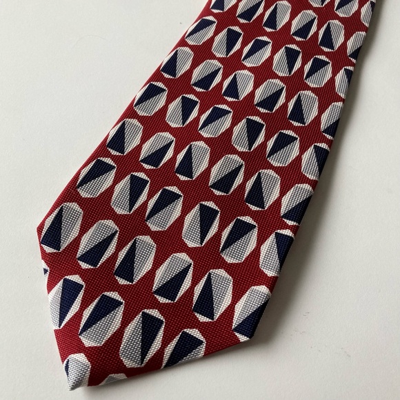 Hickey Freeman Italian Silk Necktie Tie Red Black Gray Geometric Pattern 56x3.75 - Picture 2 of 7